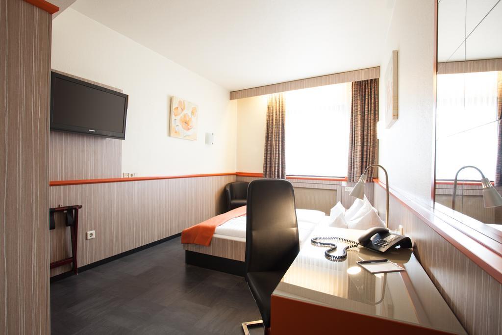 Trip Inn Hotel Ariane Kolín nad Rýnem Exteriér fotografie